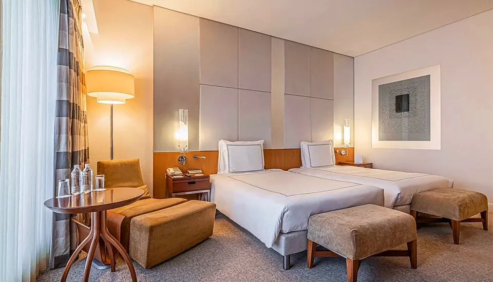 سوئیس اوتل کراسنی هولمی مسکو